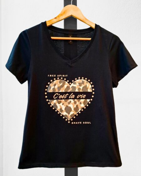 Remera V cest la vie