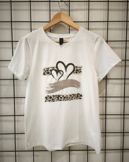 Remera clásica Corazones franja print